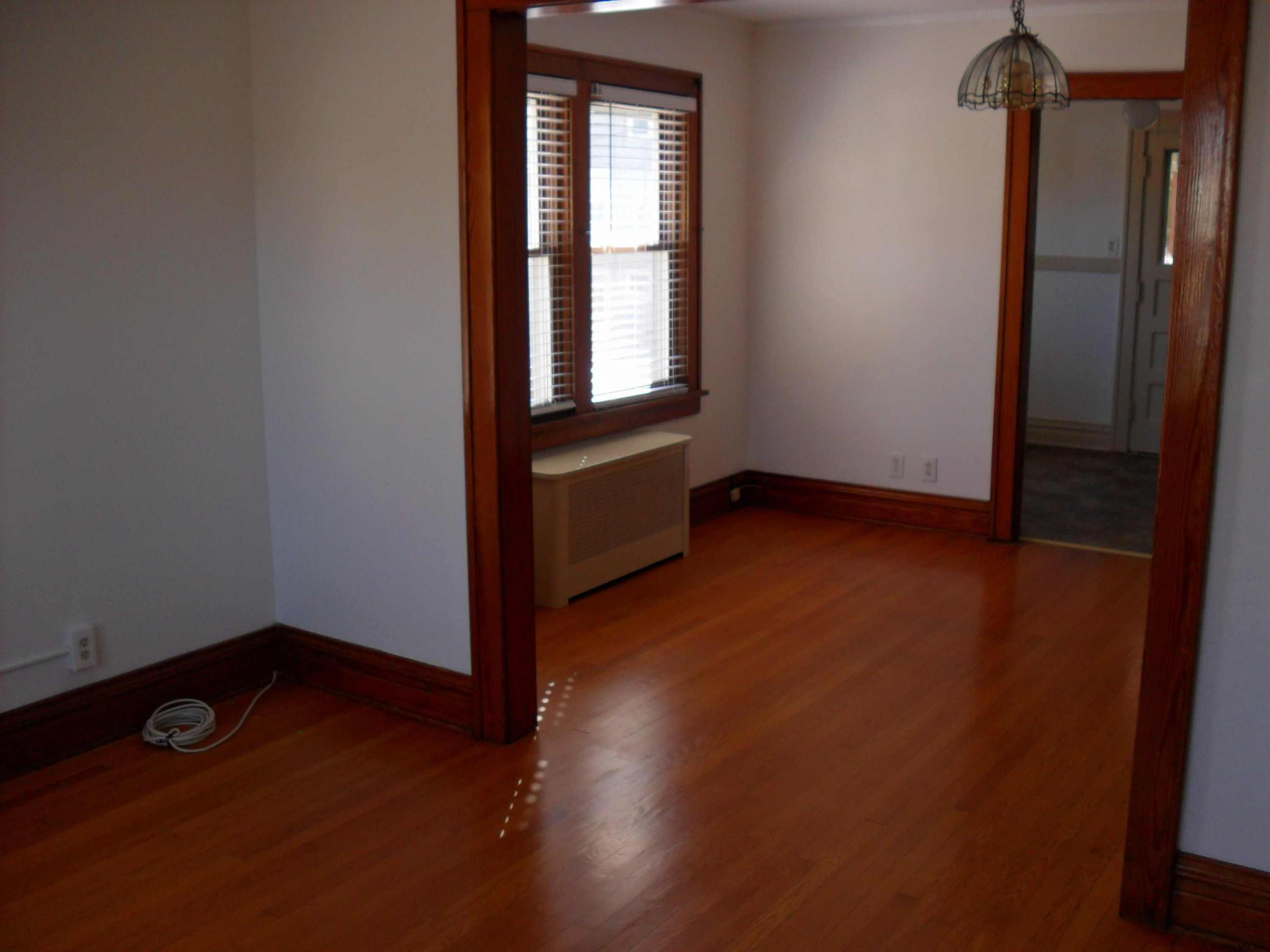 800 Chestnut Street Albany, NY 12203 - Photo 3 of 19 Photo 3