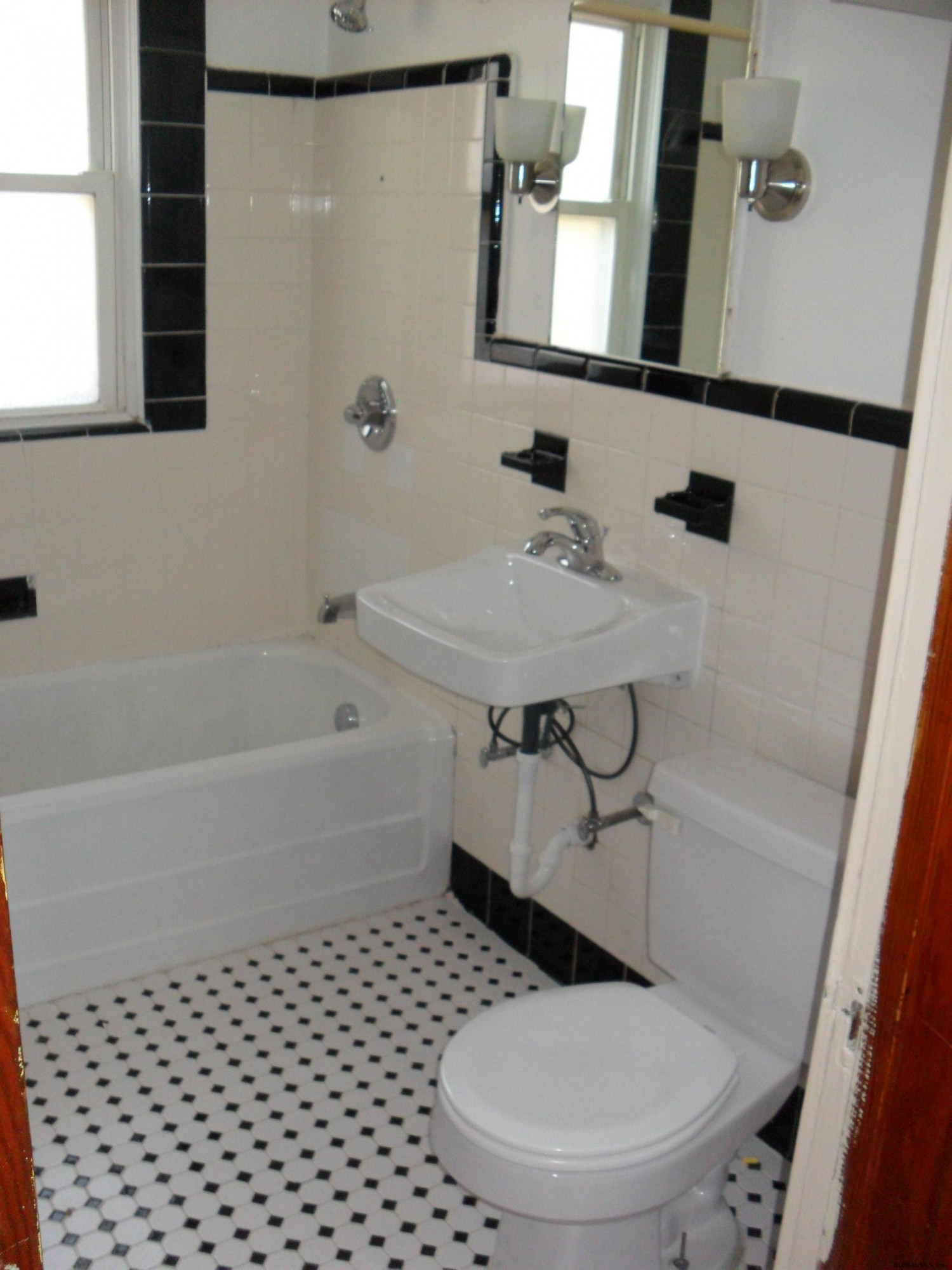 800 Chestnut Street Albany, NY 12203 - Photo 6 of 19 Photo 6