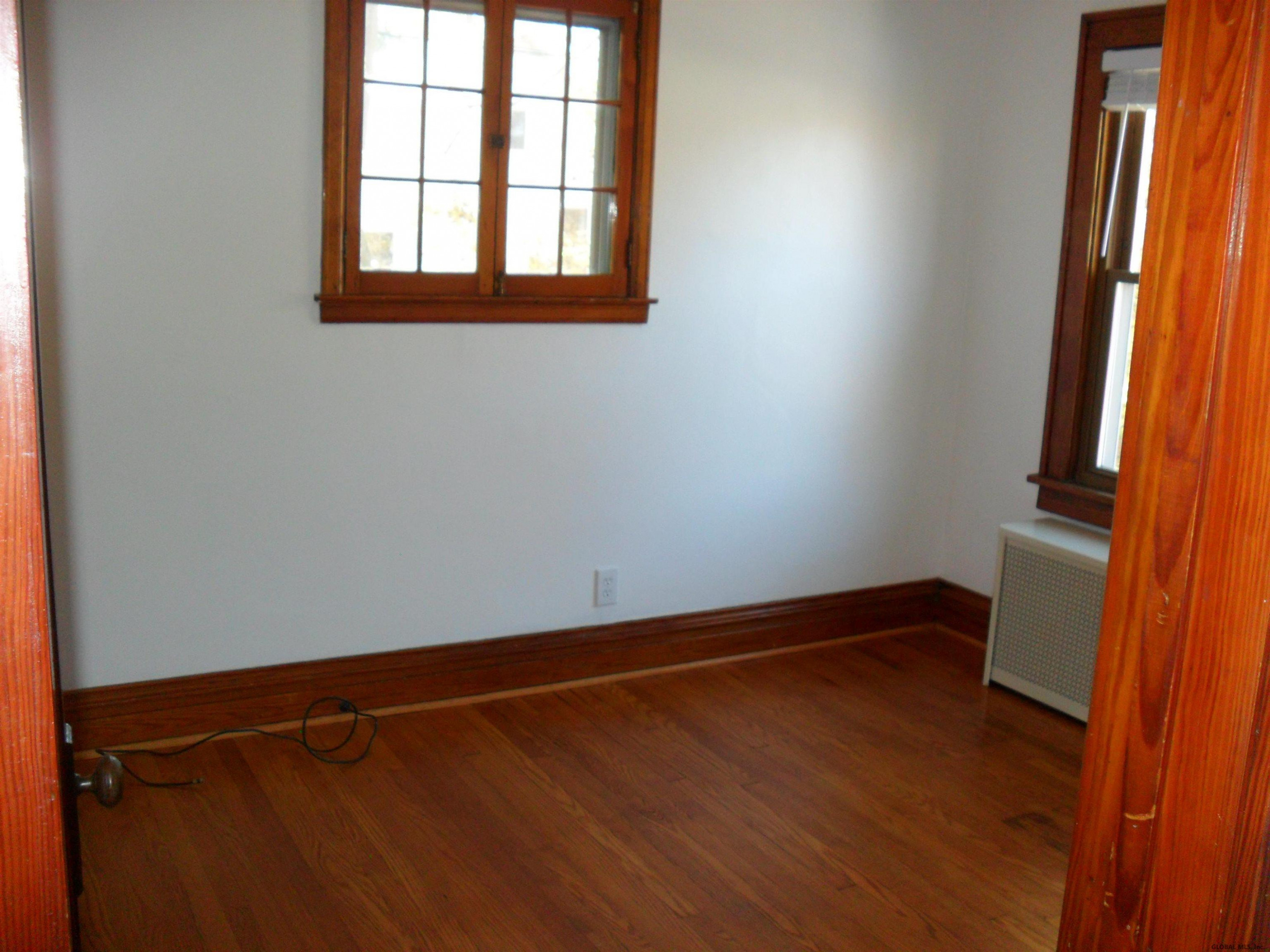 800 Chestnut Street Albany, NY 12203 - Photo 7 of 19 Photo 7