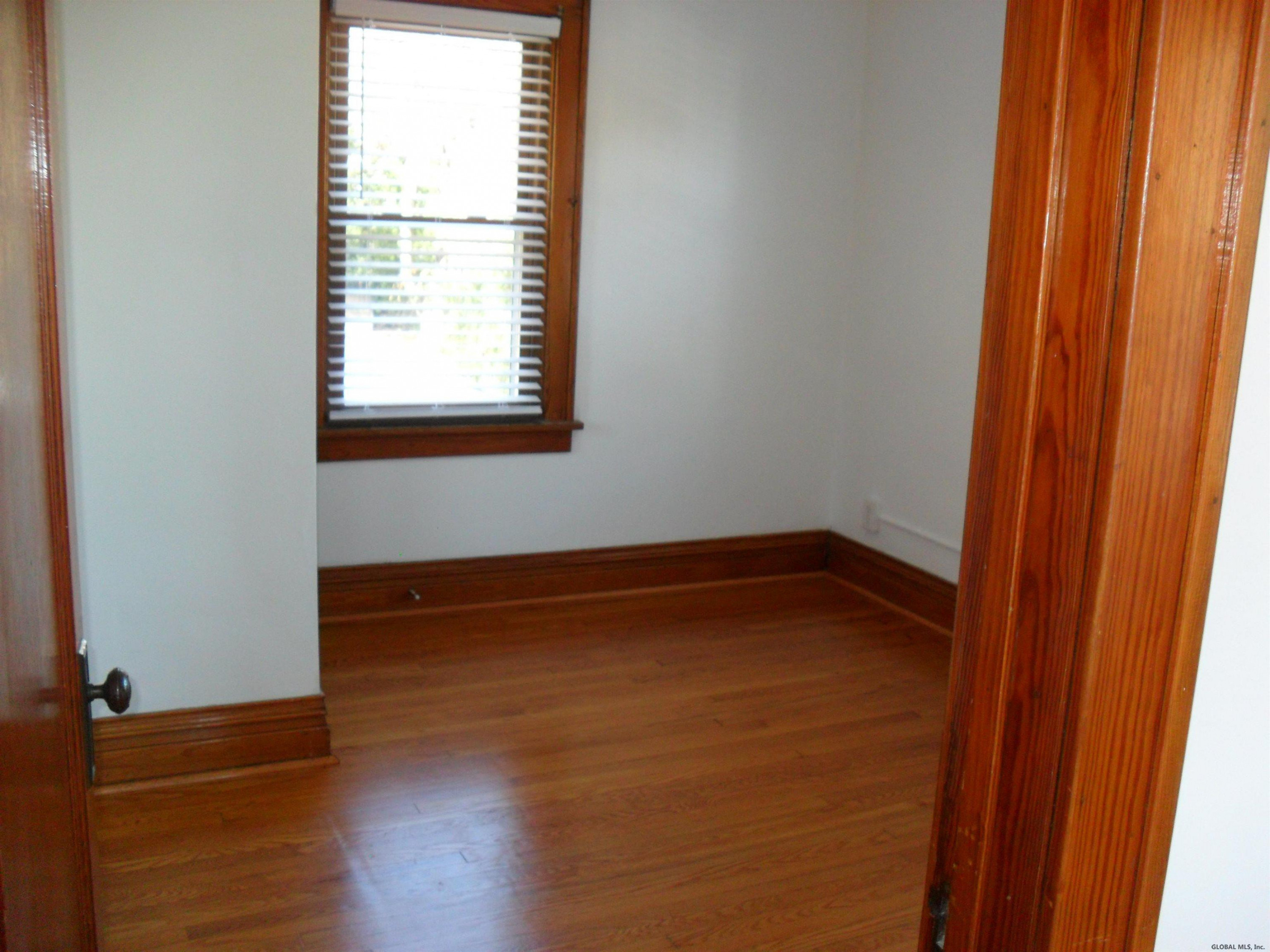 800 Chestnut Street Albany, NY 12203 - Photo 8 of 19 Photo 8