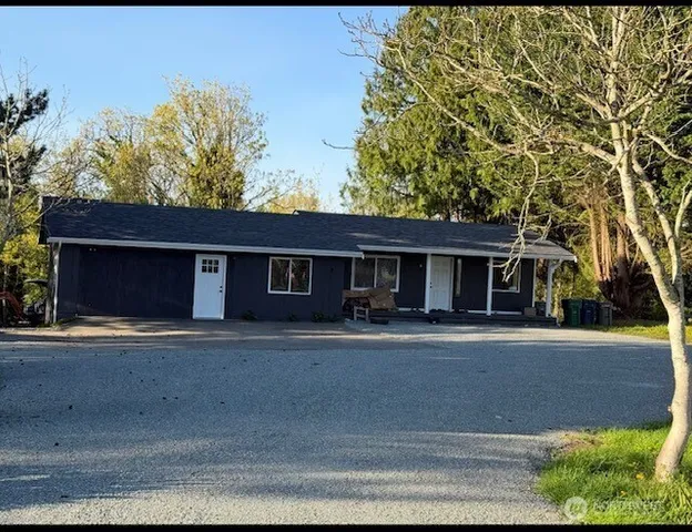 $719,500 | 7662 South 134th Street, Seattle, WA 98178