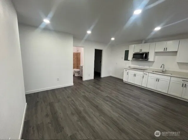 $719,500 | 7662 South 134th Street, Seattle, WA 98178