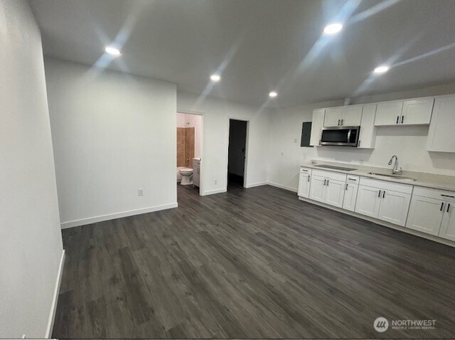 7662 South 134th Street Seattle, WA 98178 - Photo 7 of 8