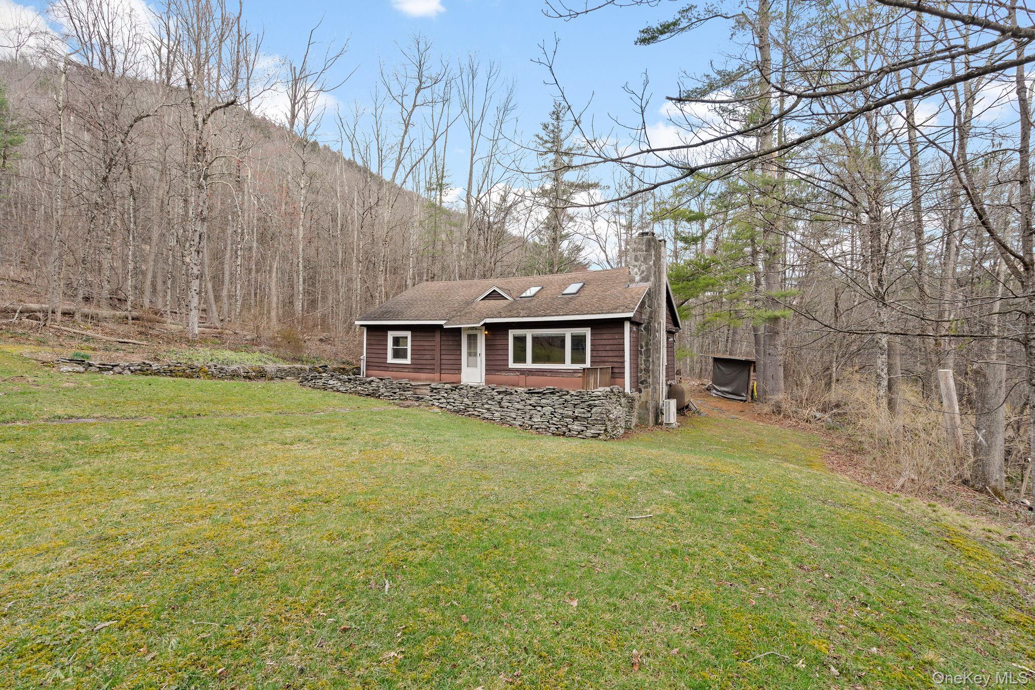 122 Golf Course Road Shandaken, NY 12480 - Photo 26 of 31