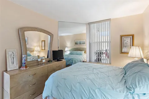 $949,000 | 5279 Isla Key Boulevard South, Unit 417, St. Petersburg, FL 33715