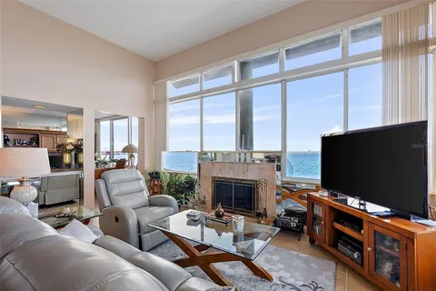 $949,000 | 5279 Isla Key Boulevard South, Unit 417, St. Petersburg, FL 33715