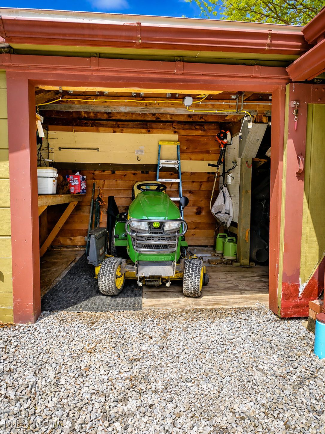4498 Jaycox Road Avon, OH 44011 - Photo 29 of 43 Shanty