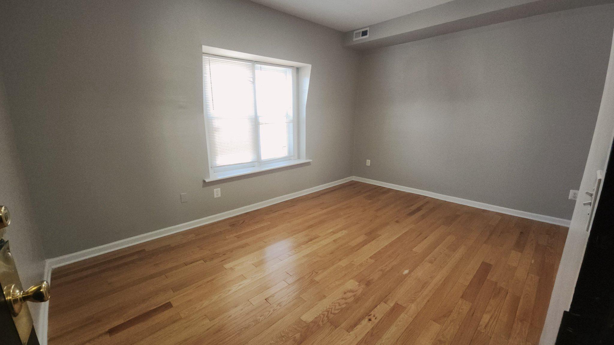 1648 Park Road Northwest, Unit 6 Washington, DC 20010 - Photo 5 of 16 Living Room