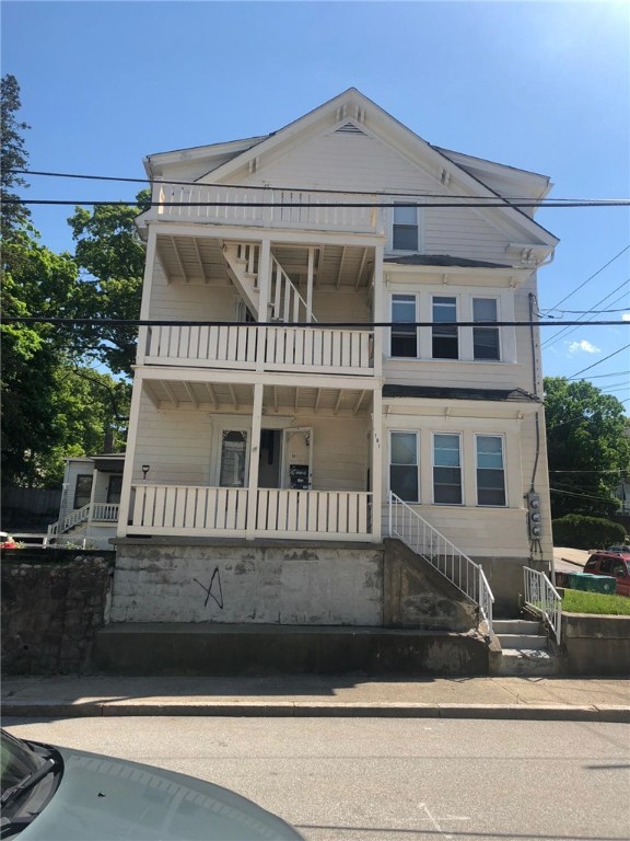 101 Paradis Avenue Woonsocket, RI 02895 - Photo 2 of 12