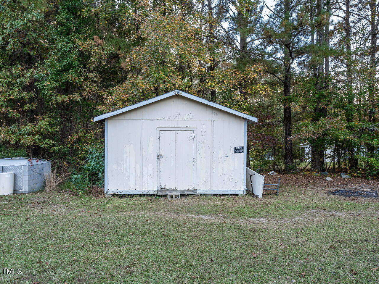 9140 Ransdell Road Raleigh, NC 27603 - Photo 24 of 26 023-1280x960-backyard-stoage-building