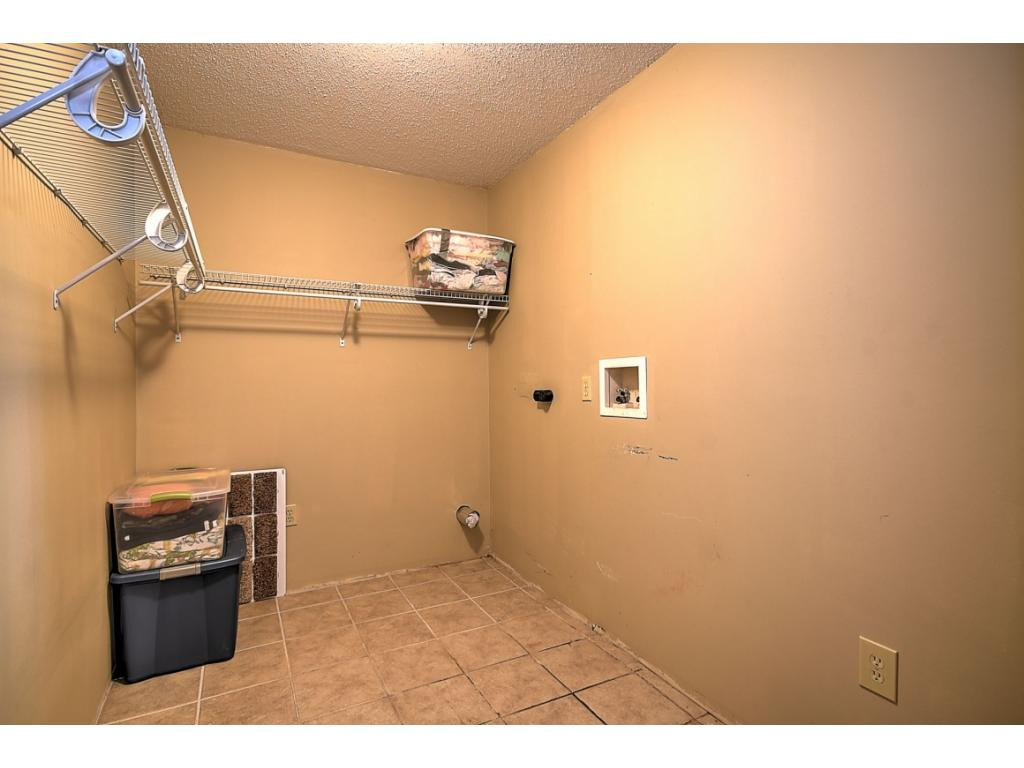 8245 Baileyton Road Greeneville, TN 37745 - Photo 26 of 28 Laundry Room