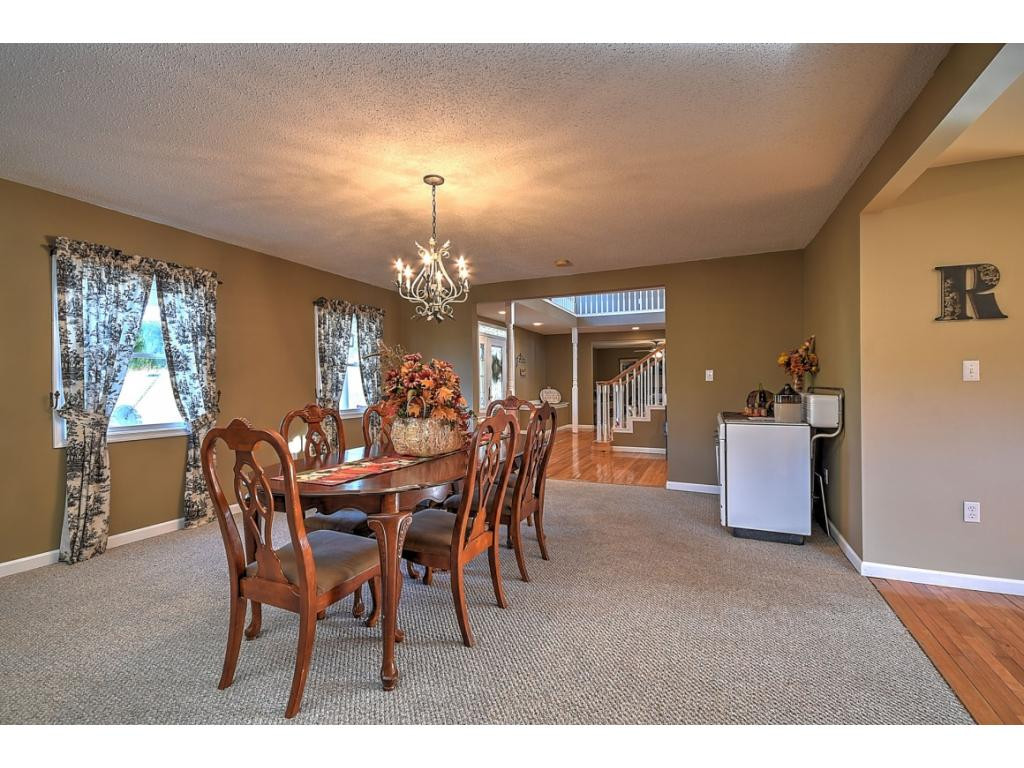 8245 Baileyton Road Greeneville, TN 37745 - Photo 10 of 28 Dining Room