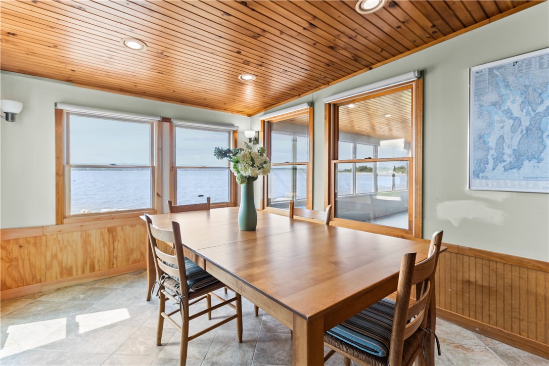 42 Driftwood Drive Tiverton, RI 02878 - Photo 33 of 50