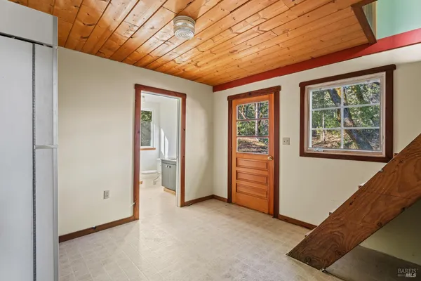 $235,000 | 20001 Woodman Creek Road, Laytonville, CA 95454