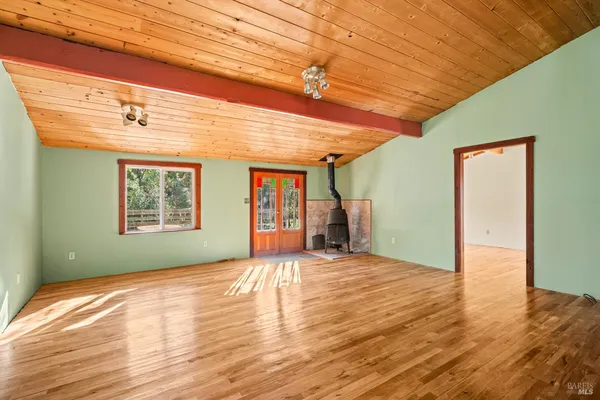 $235,000 | 20001 Woodman Creek Road, Laytonville, CA 95454