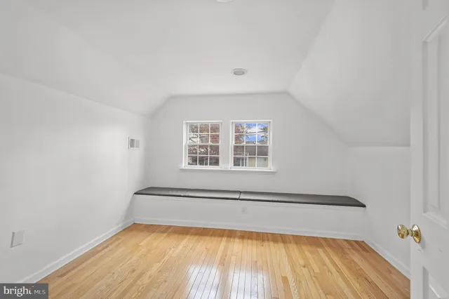 $578,000 | 301 Snowball Drive, Levittown, PA 19056