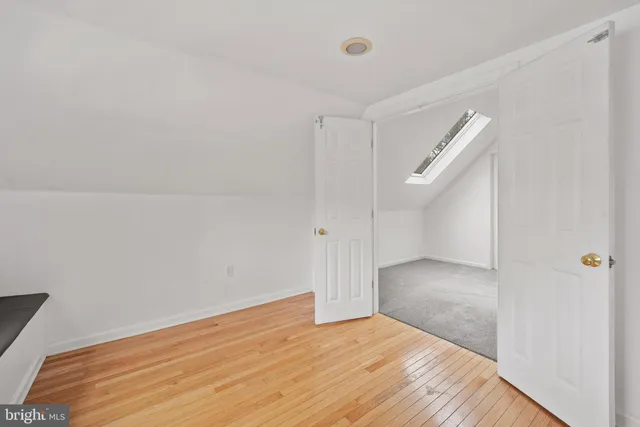 $578,000 | 301 Snowball Drive, Levittown, PA 19056