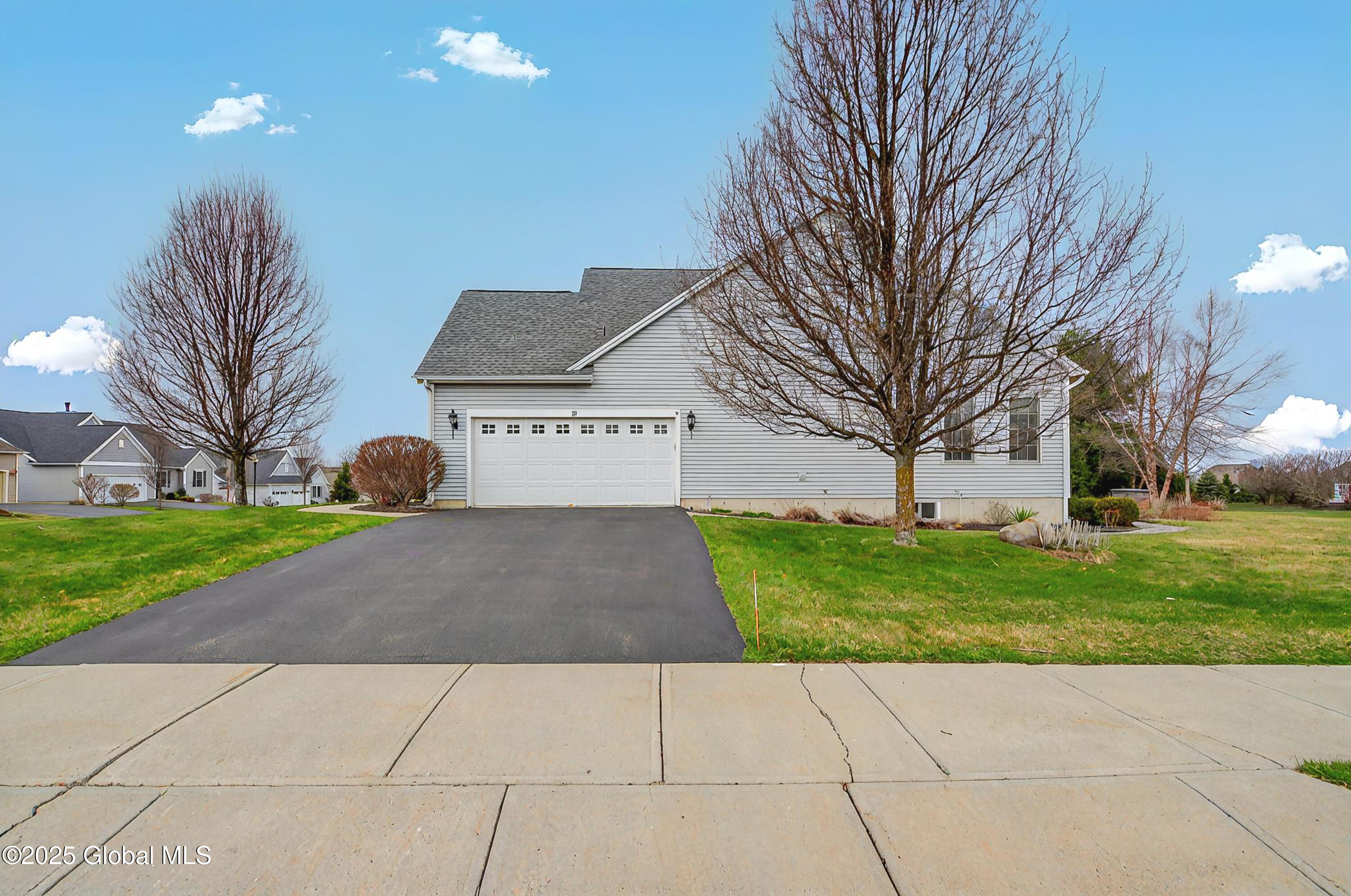 22 Gladstone Circle Halfmoon, NY 12118 - Photo 38 of 48 20-22 GLADSTONE-34