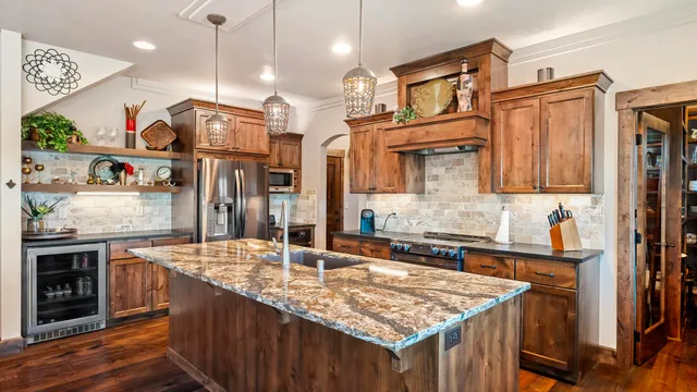 $849,500 | 14113 North Copper Canyon Lane, Spokane, WA 99208