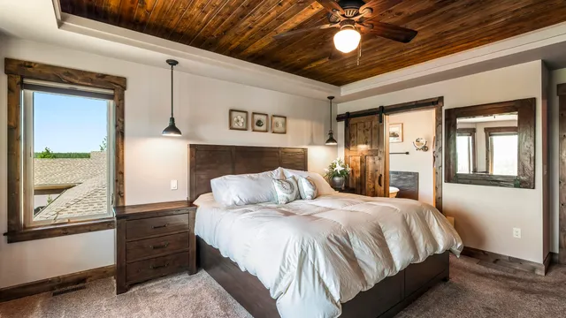 $849,500 | 14113 North Copper Canyon Lane, Spokane, WA 99208