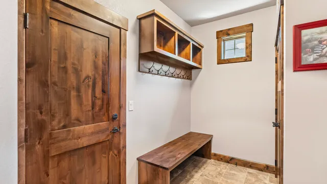 $849,500 | 14113 North Copper Canyon Lane, Spokane, WA 99208