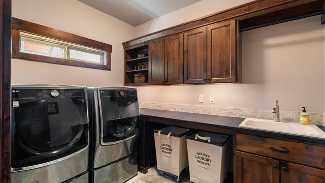 $849,500 | 14113 North Copper Canyon Lane, Spokane, WA 99208