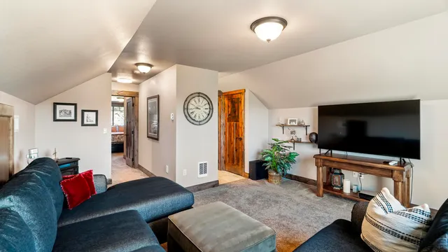 $849,500 | 14113 North Copper Canyon Lane, Spokane, WA 99208