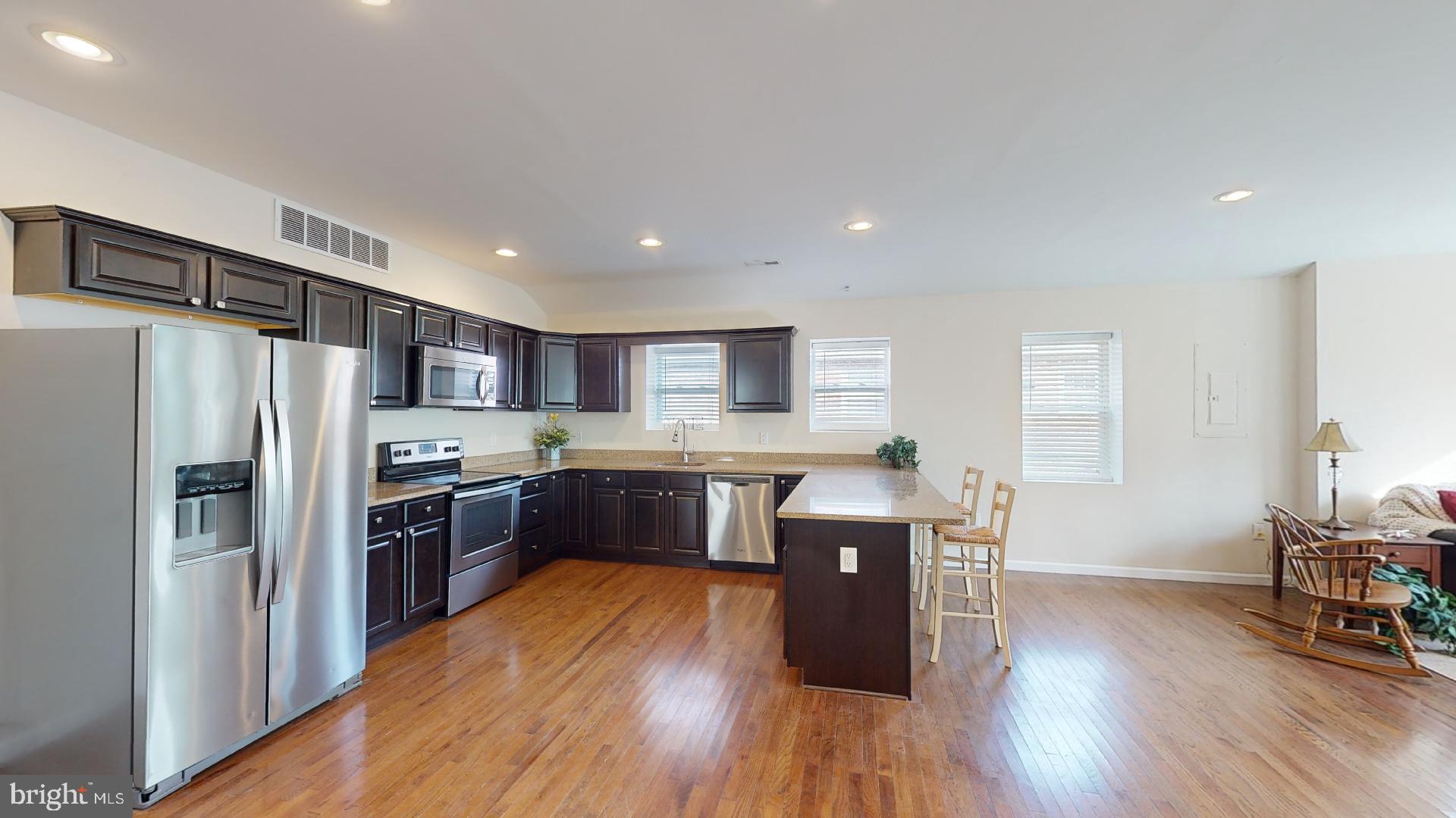1422 Columbia Beach Road Shady Side, MD 20764 - Photo 8 of 33 Gallery Image 8
