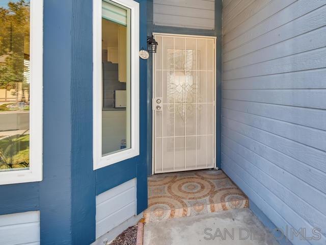 13512 Ridley Road San Diego, CA 92129 - Photo 3 of 25