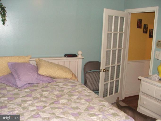 92 Johnson Road Pasadena, MD 21122 - Photo 12 of 15 Bedroom #1
