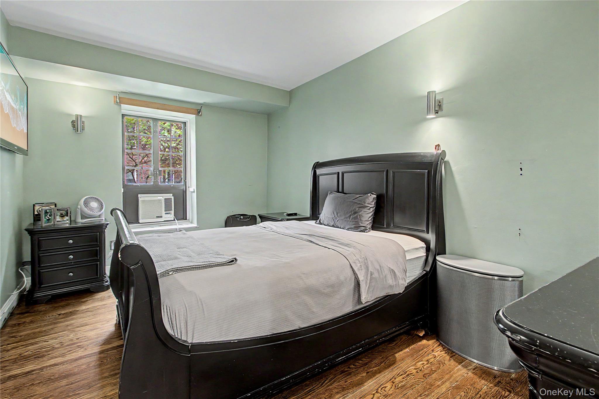 45 Pondfield Road West, Unit LL2 Bronxville, NY 10708 - Photo 24 of 37