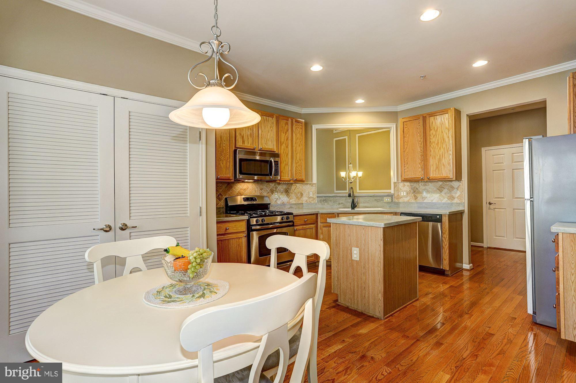 8477 Grove Angle Road, Unit 8 Ellicott City, MD 21043 - Photo 6 of 38 Breakfast Room & Kitchen