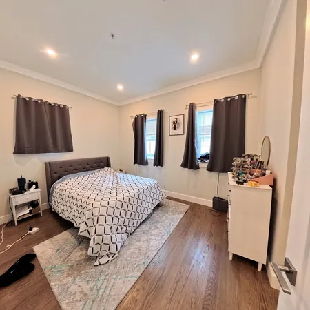 $6,400 | 70 Gore Street, Unit 1, Cambridge, MA 02141