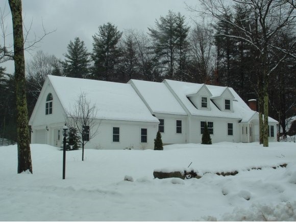 23 Calef Road Auburn, NH 03032 - Photo 1 of 1