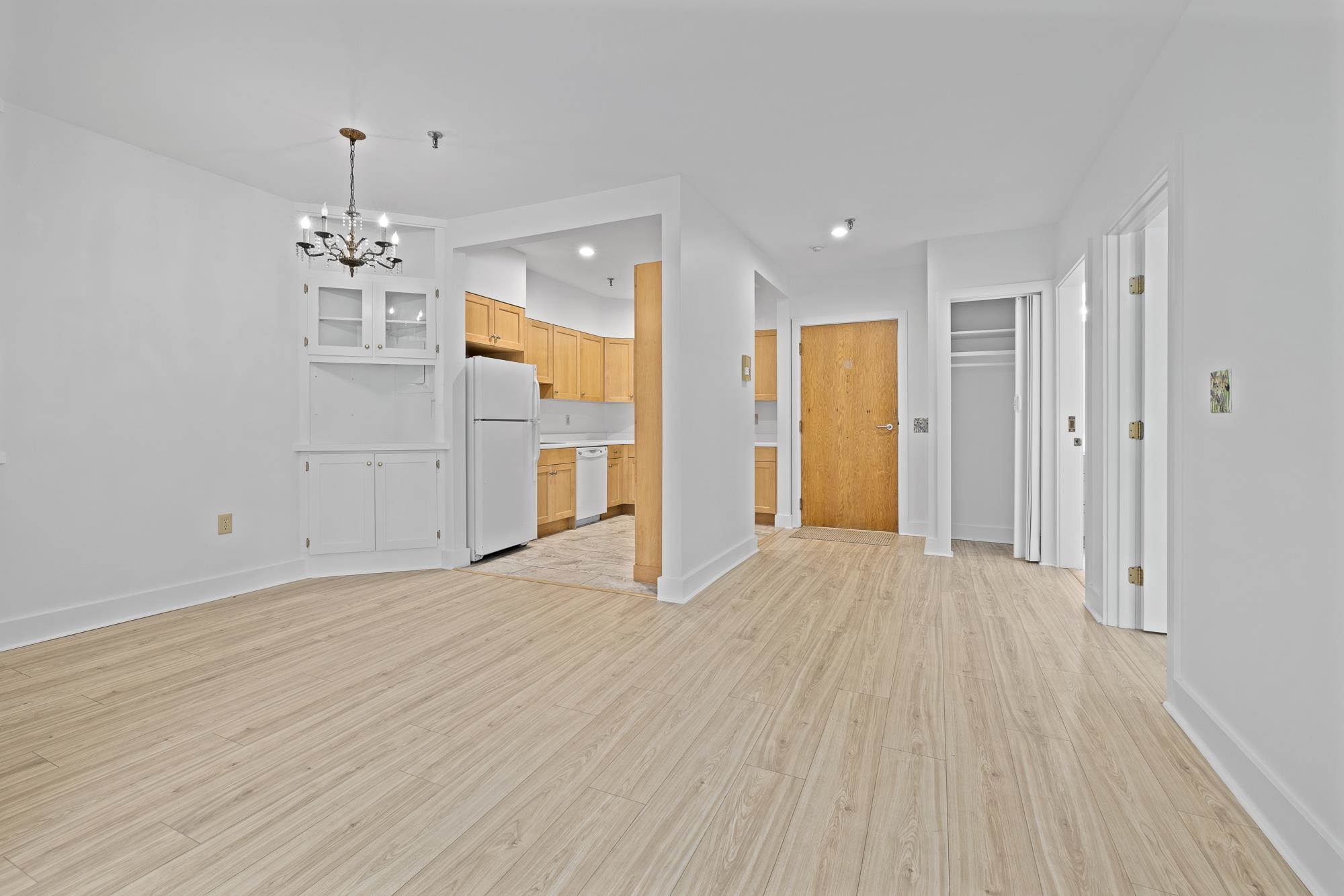 53 Lyme Road, Unit 10 Hanover, NH 03755 - Photo 3 of 32