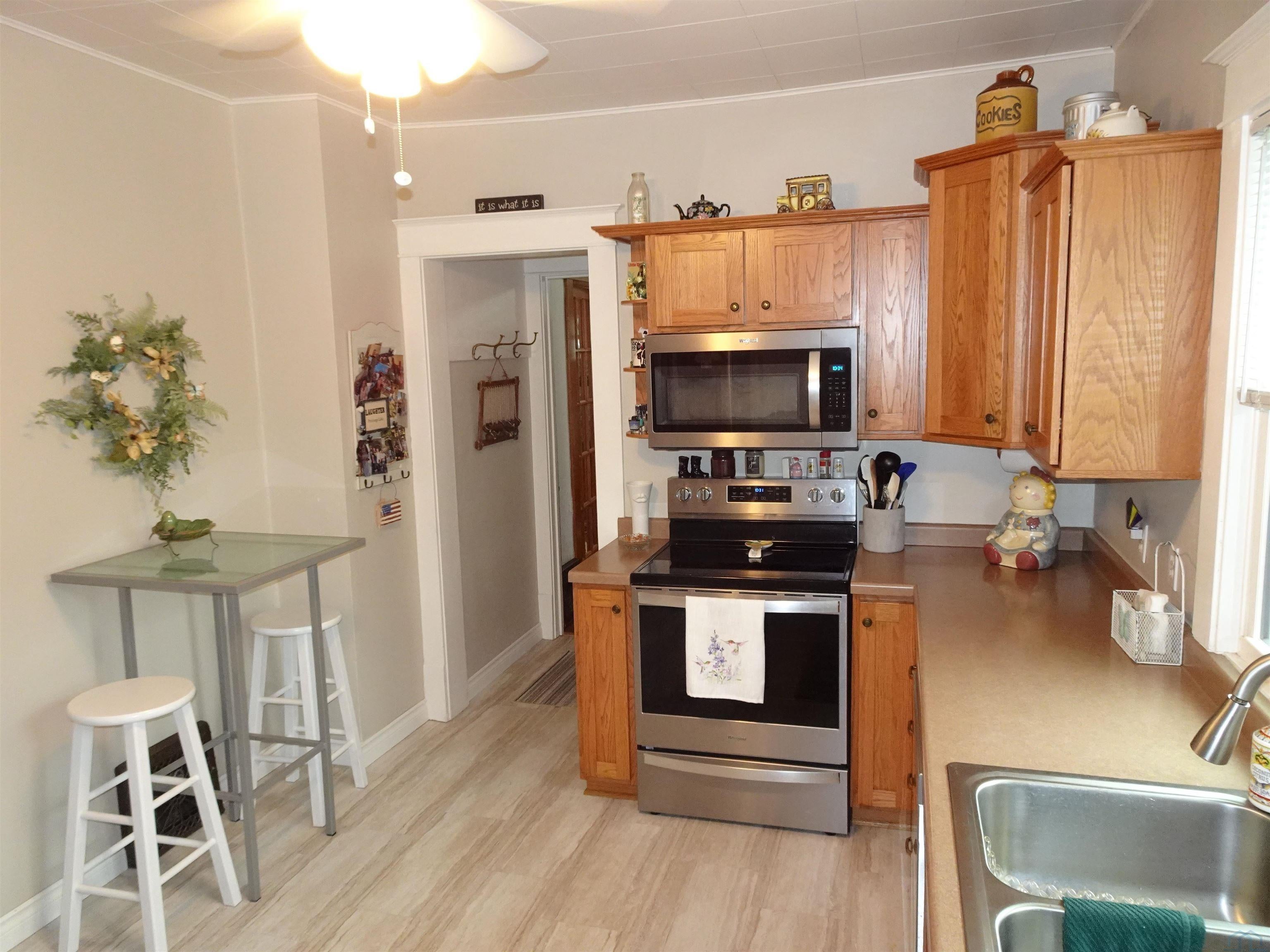 1009 9th Street Sheldon, IA 51201 - Photo 8 of 19 Gallery Image 8