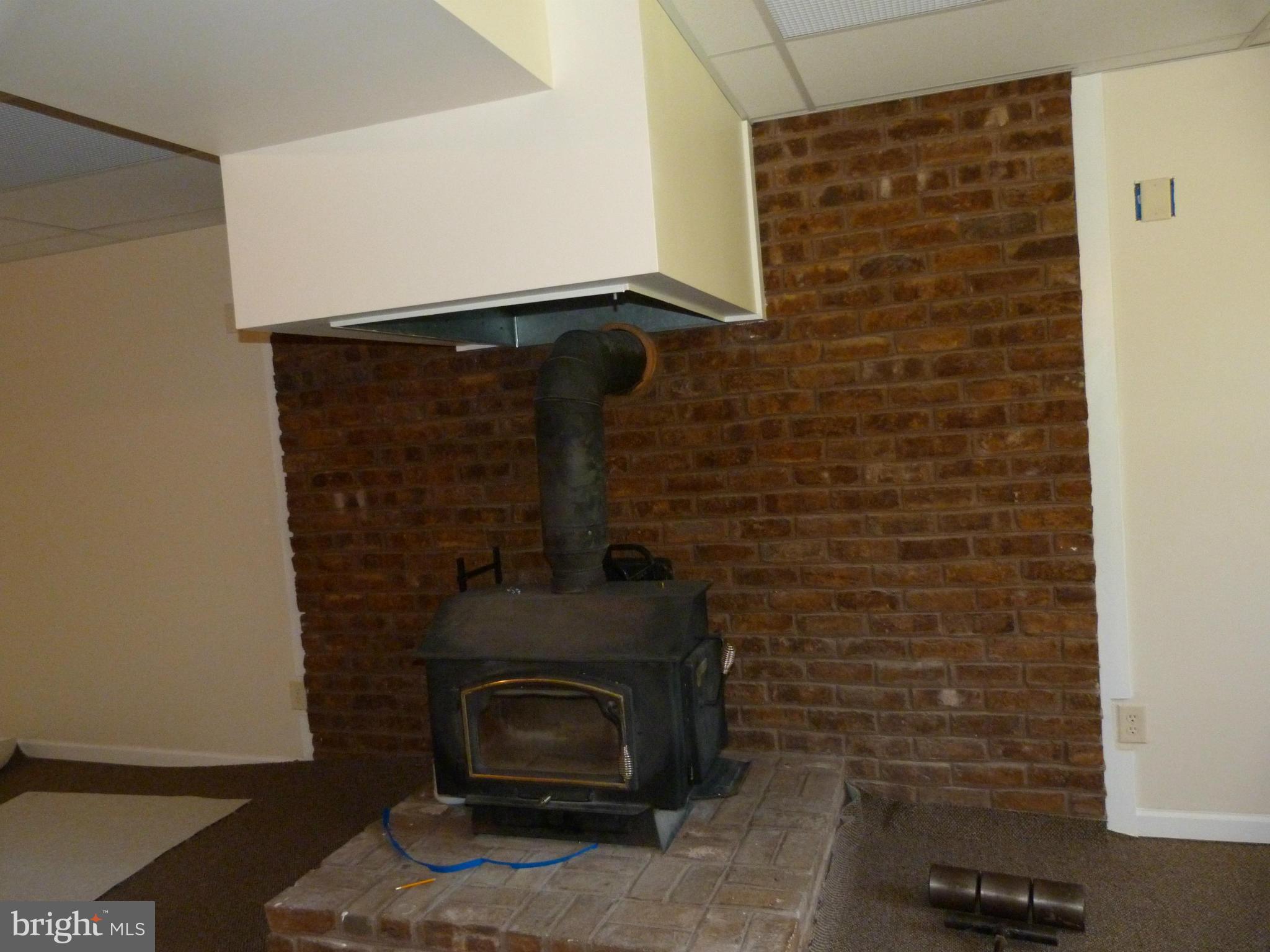 12309 Itnyre Road Smithsburg, MD 21783 - Photo 21 of 22 Family Room