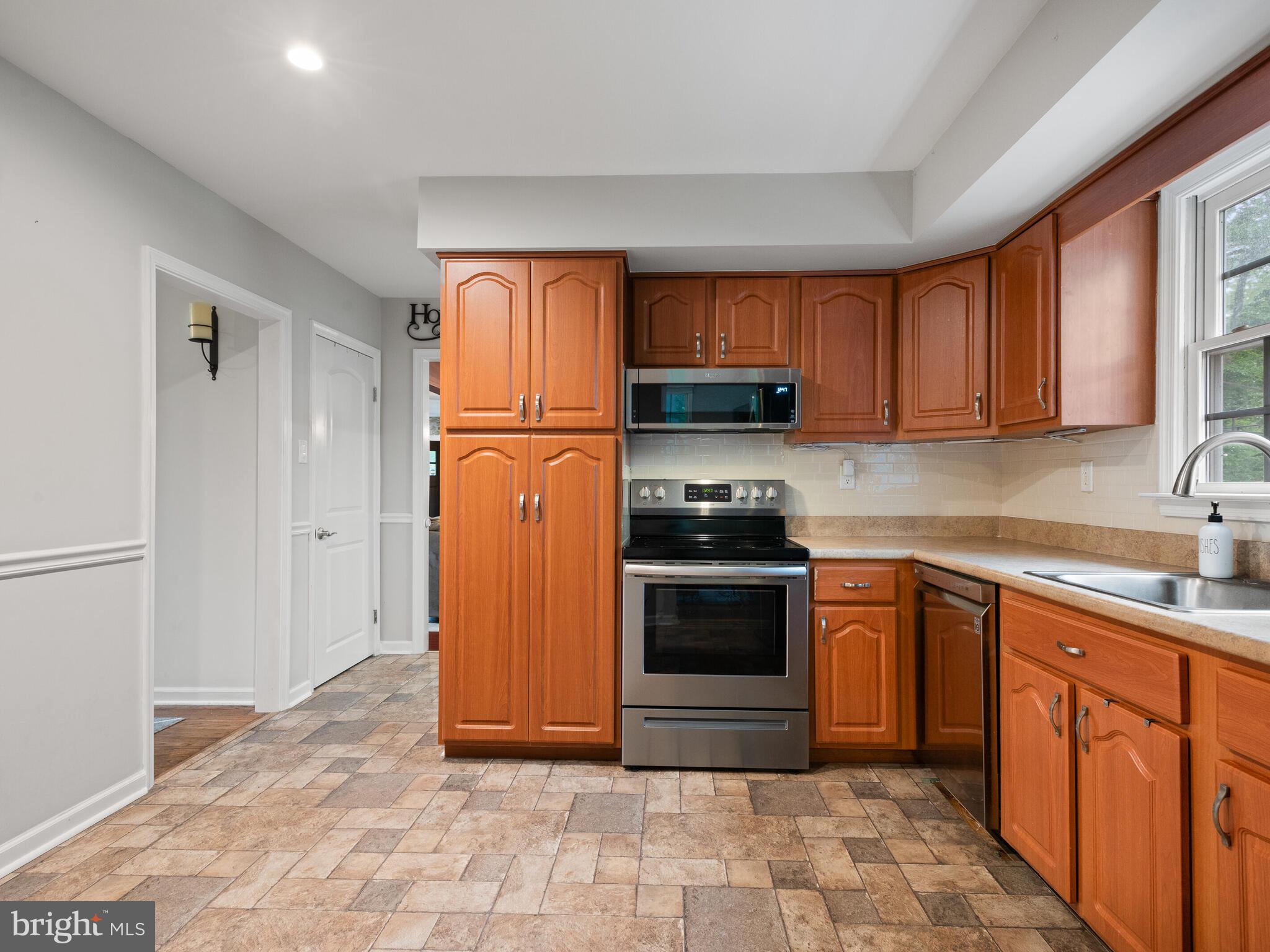 1401 Glenside Road Downingtown, PA 19335 - Photo 11 of 36 Gallery Image 11