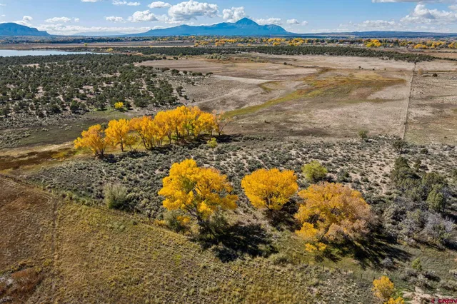 a view of an ocean view
