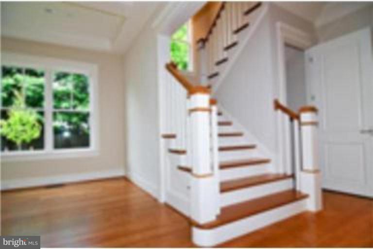 7816 Maple Ridge Road Bethesda, MD 20814 - Photo 15 of 16 a view of entryway
