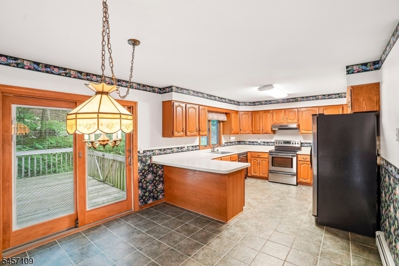 9 Ross Road Stanhope, NJ 07874 - Photo 11 of 41 Gallery Image 11