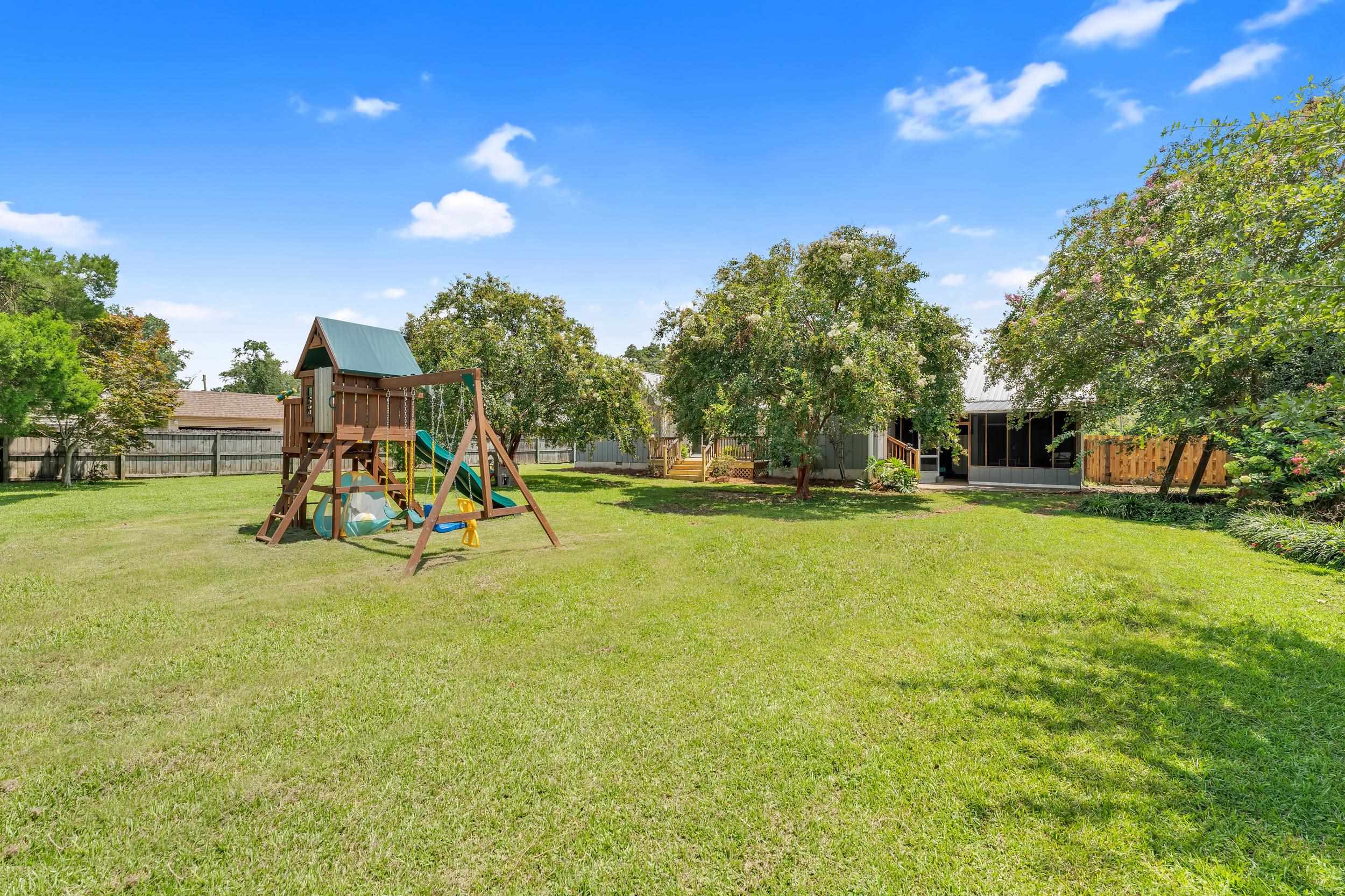 7395 Oak Drive Foley, AL 36535 - Photo 25 of 30 Playground