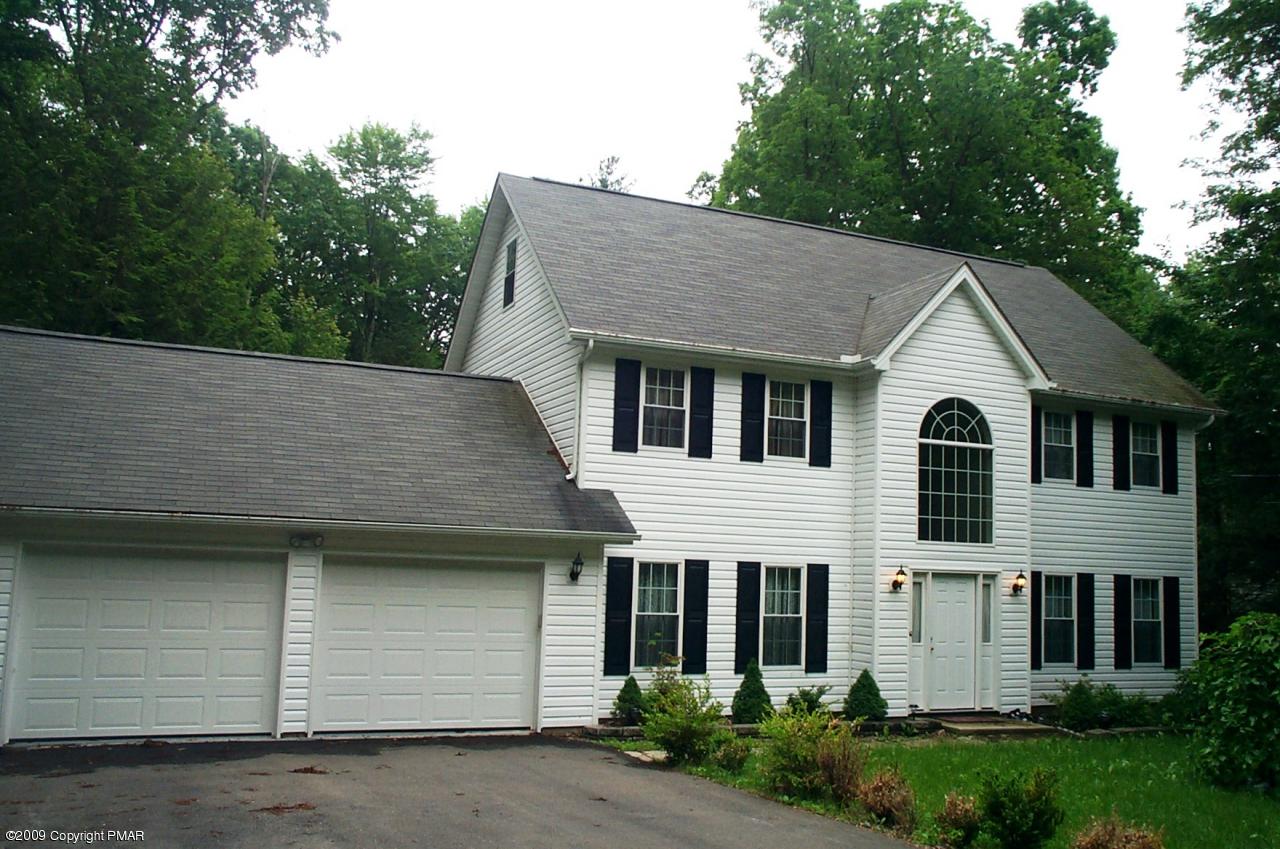 916 Dotters Corner Road Kunkletown, PA 18058 - Photo 1 of 8 Front