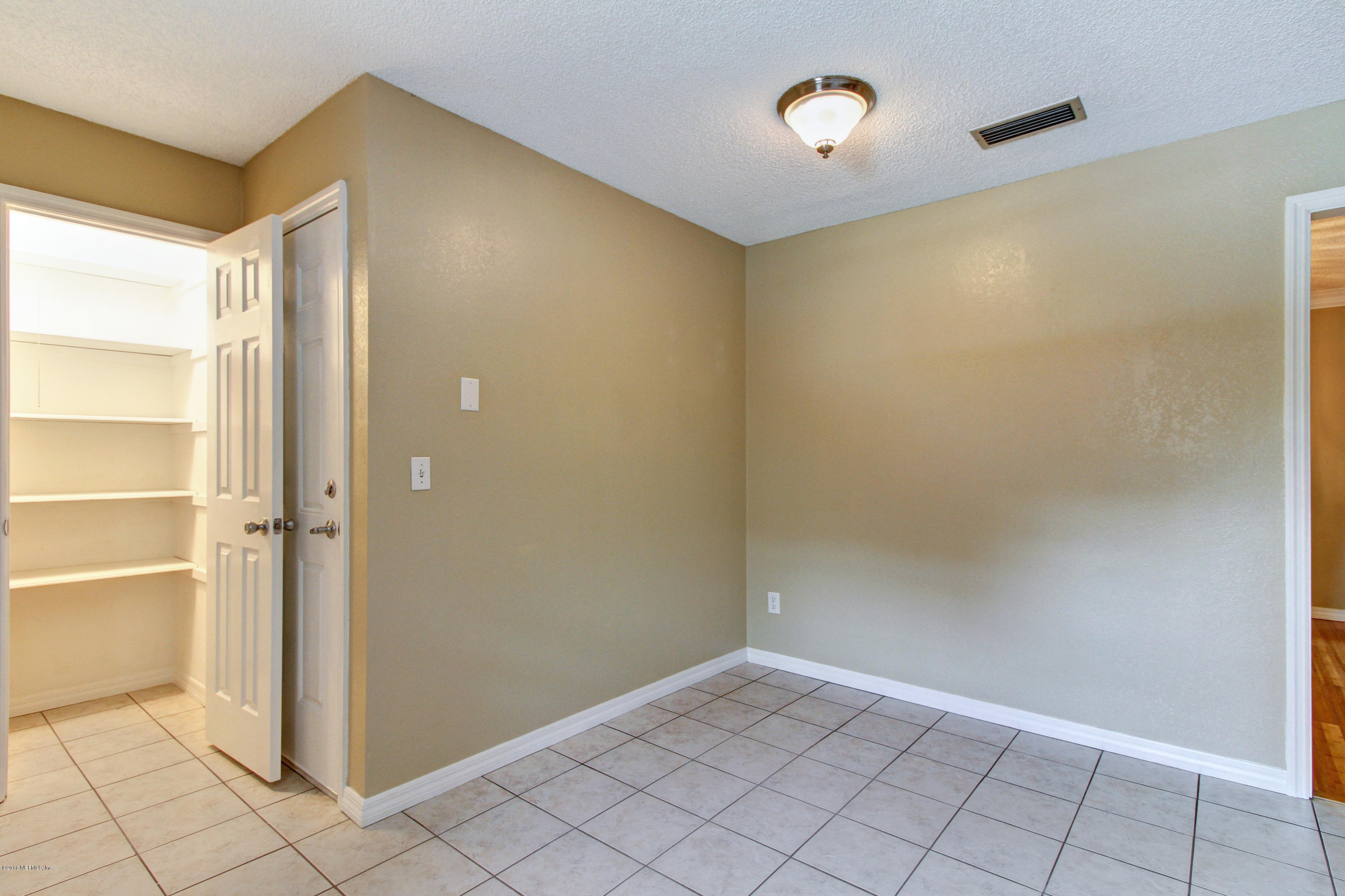 595 Rockingham Road Orange Park, FL 32073 - Photo 12 of 39 Eat in Kitchen