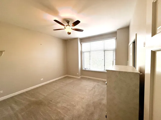 $524,900 | 4 Greenbrier Court, Lake In The Hills, IL 60156