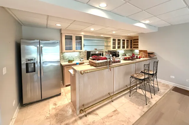 $524,900 | 4 Greenbrier Court, Lake In The Hills, IL 60156