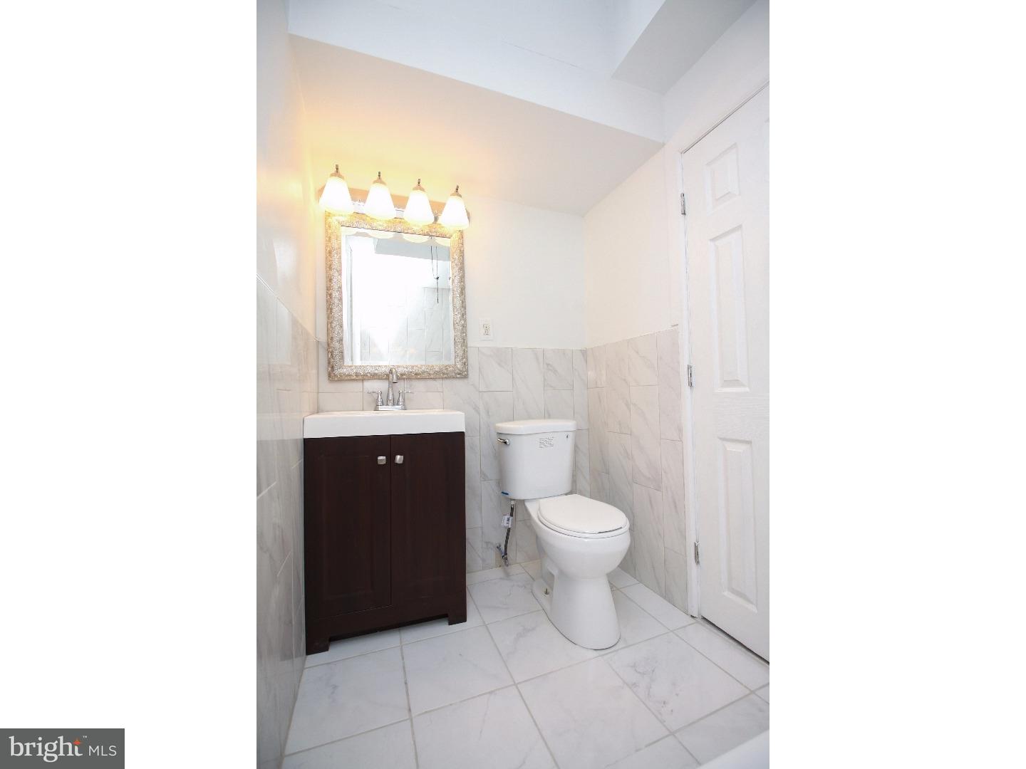 1401 Vernon Road Philadelphia, PA 19150 - Photo 17 of 25 Bathroom
