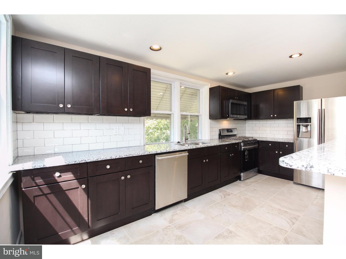 1401 Vernon Road Philadelphia, PA 19150 - Photo 7 of 25 Kitchen