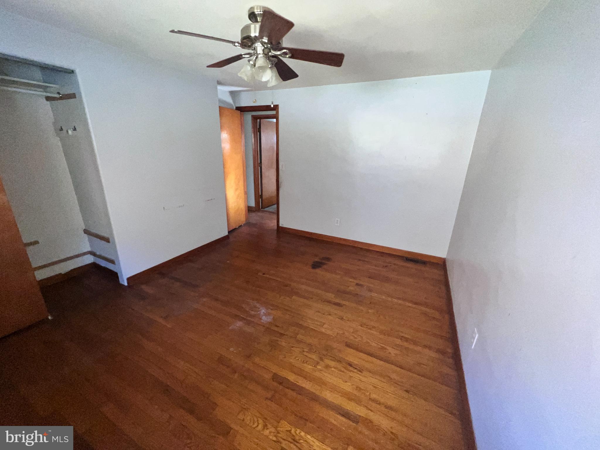 1074 Braddock Road Cumberland, MD 21502 - Photo 16 of 38