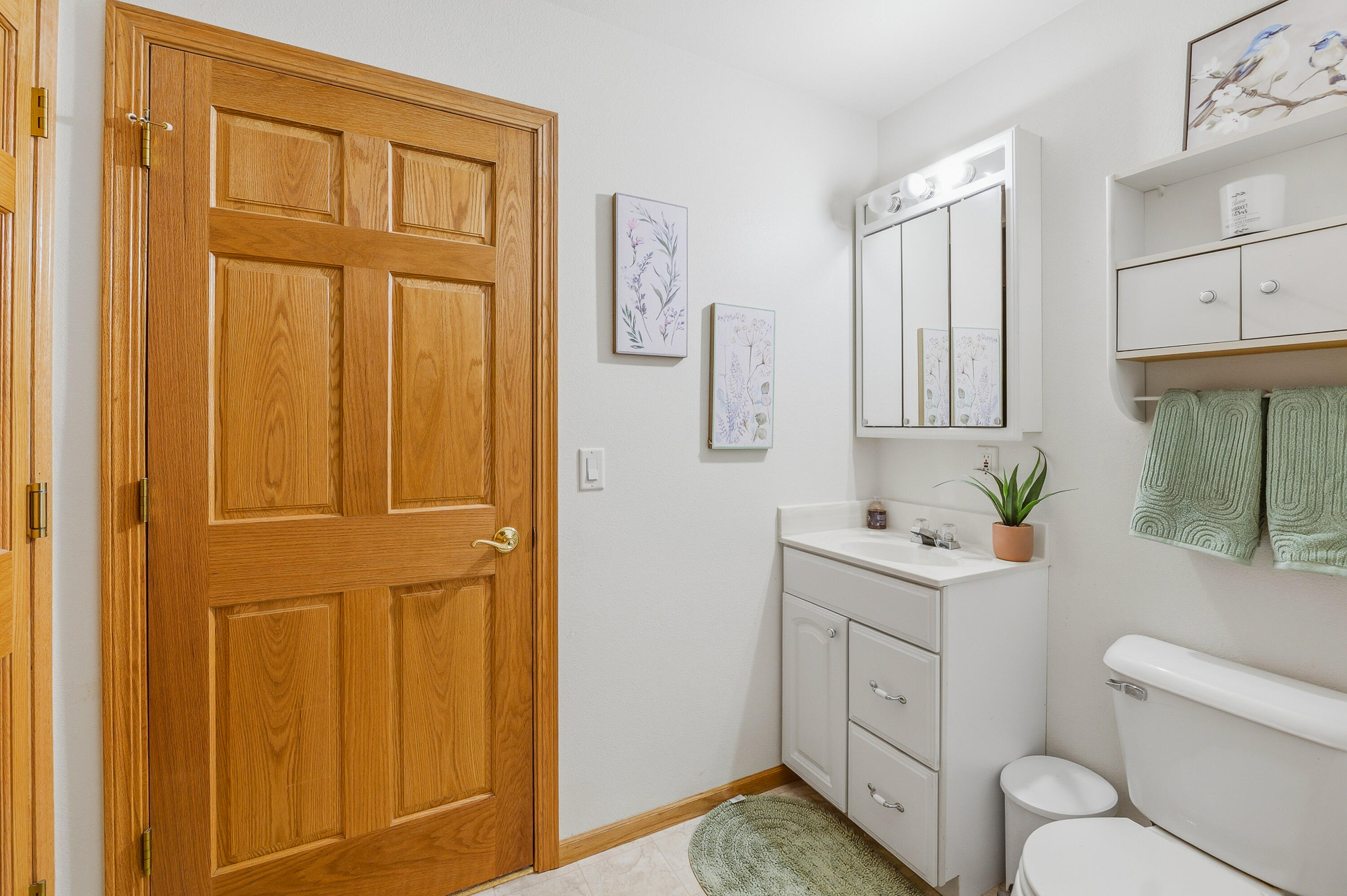 W2632 Fox Lane Montello, WI 53949 - Photo 26 of 32 Bathroom